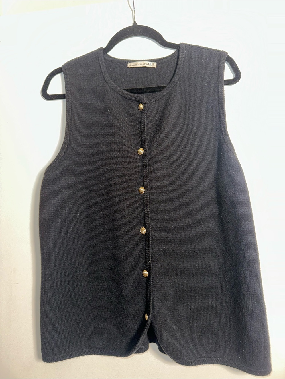 Abercrombie & Fitch Black Sleeveless Button-Front Knit Sweater Vest XL
